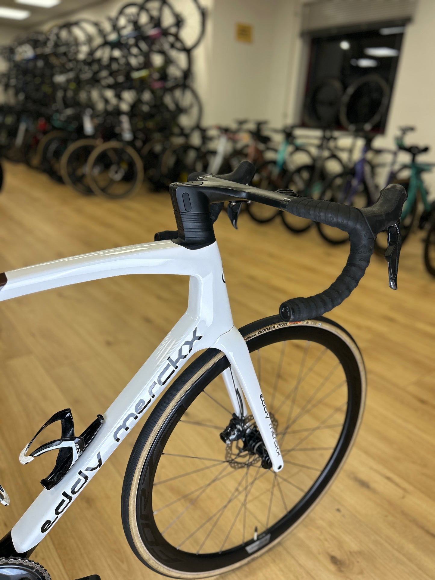 Eddy Merckx 525 Di2 Carbon Racefiets