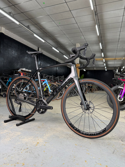 Trek Domane SL7 Di2 Carbon Racefiets