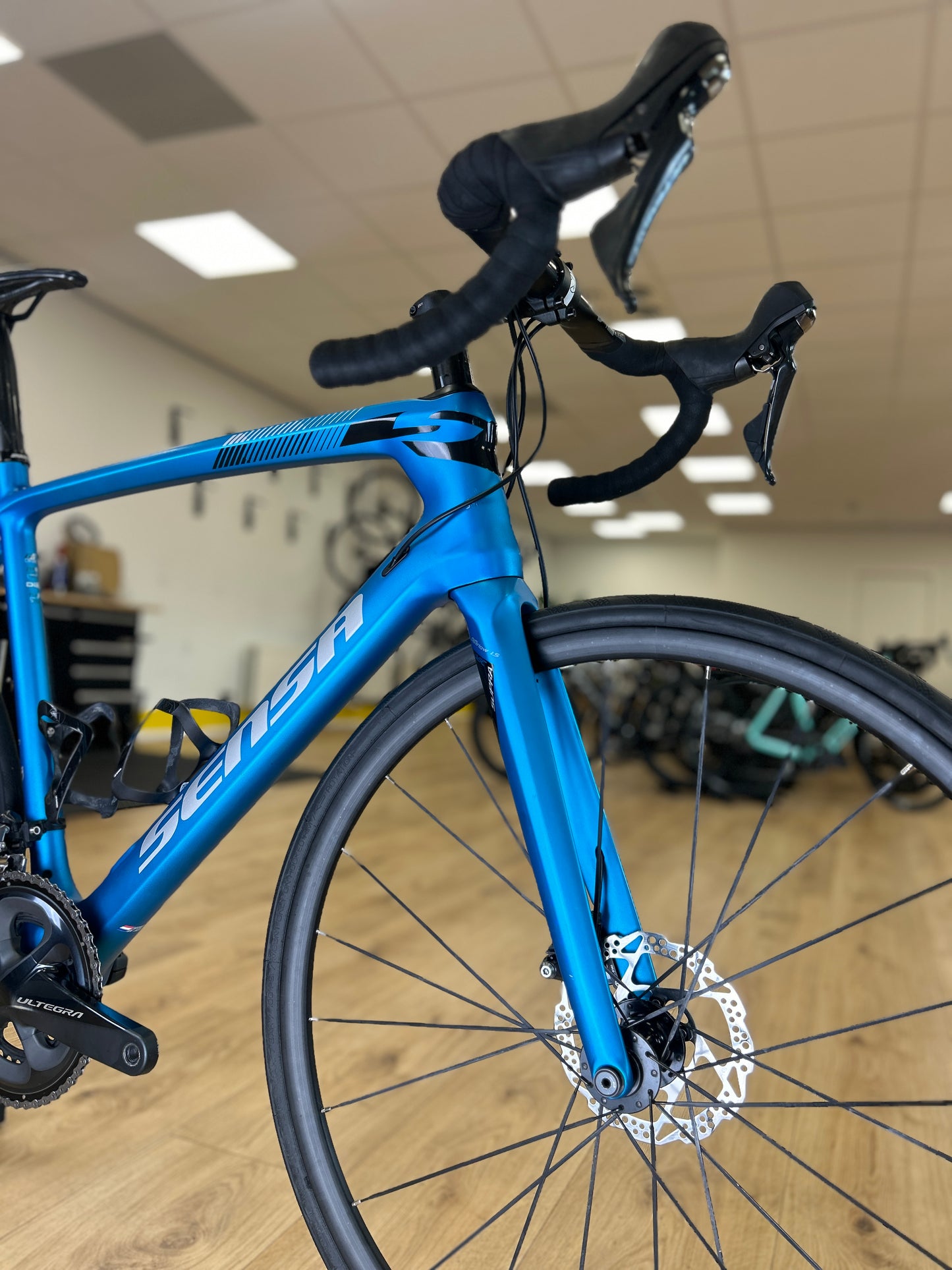 Sensa Giulia G3 Ultegra Carbon Racefiets