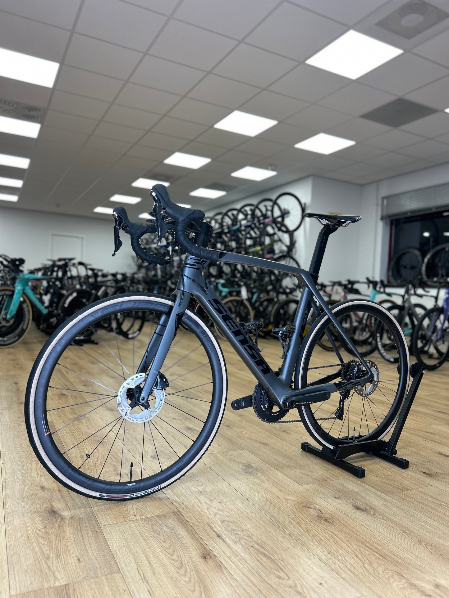 Sensa Giulia Evo Disc Carbon Racefiets