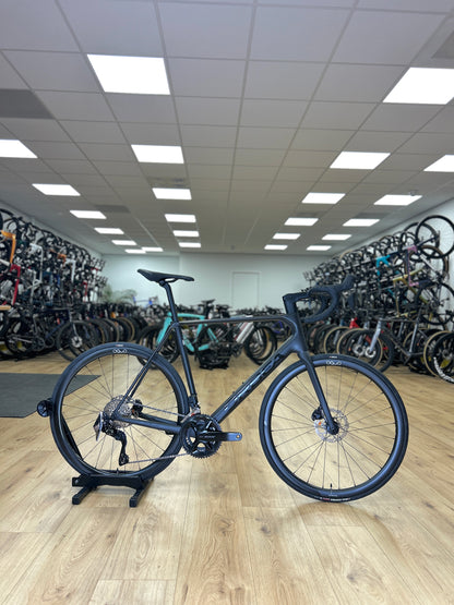 Showroom Model Orbea Orca M35i Di2 Carbon Racing Bike