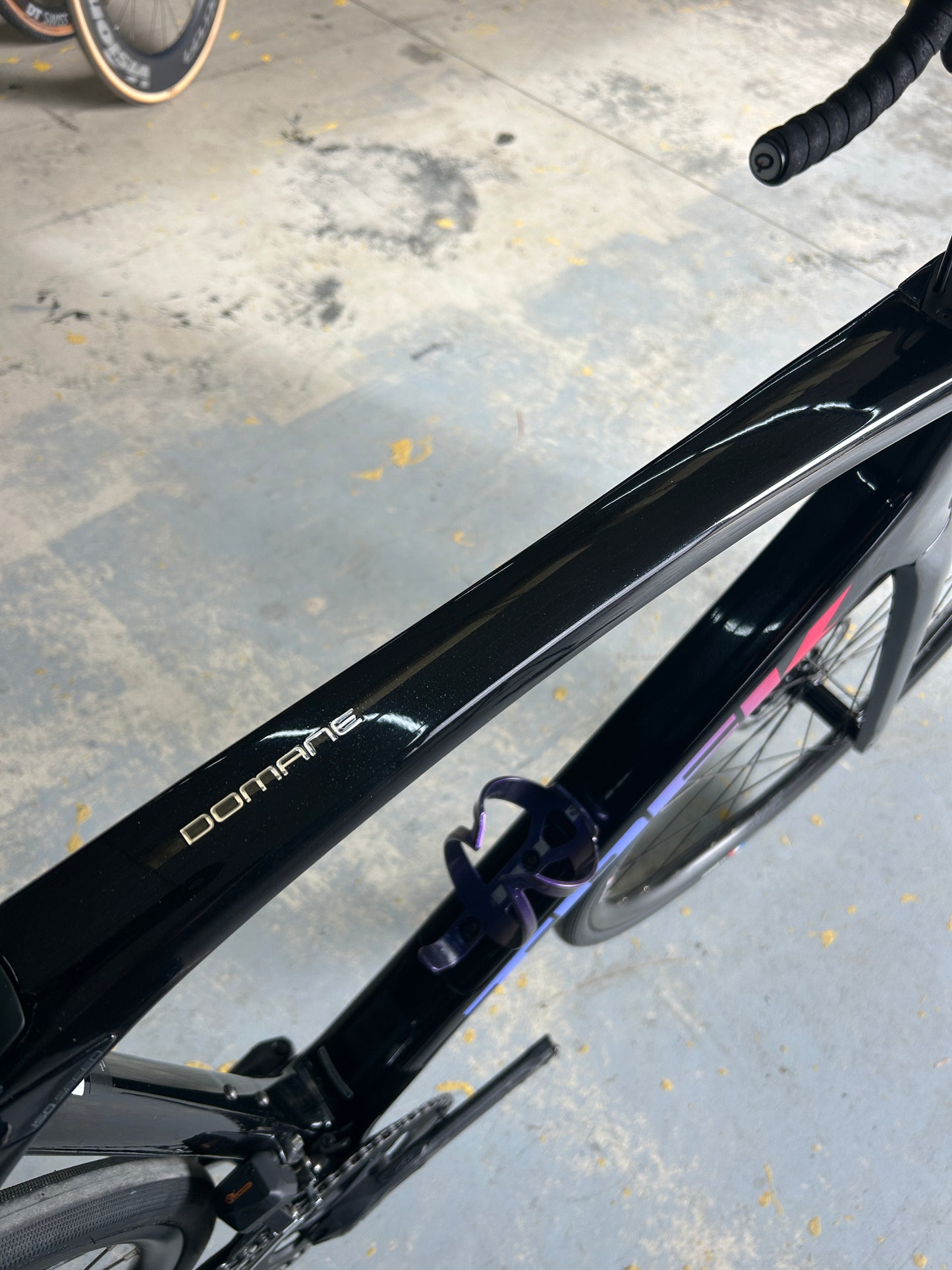 Trek Domane SL4 Di2 Carbon Road Bike