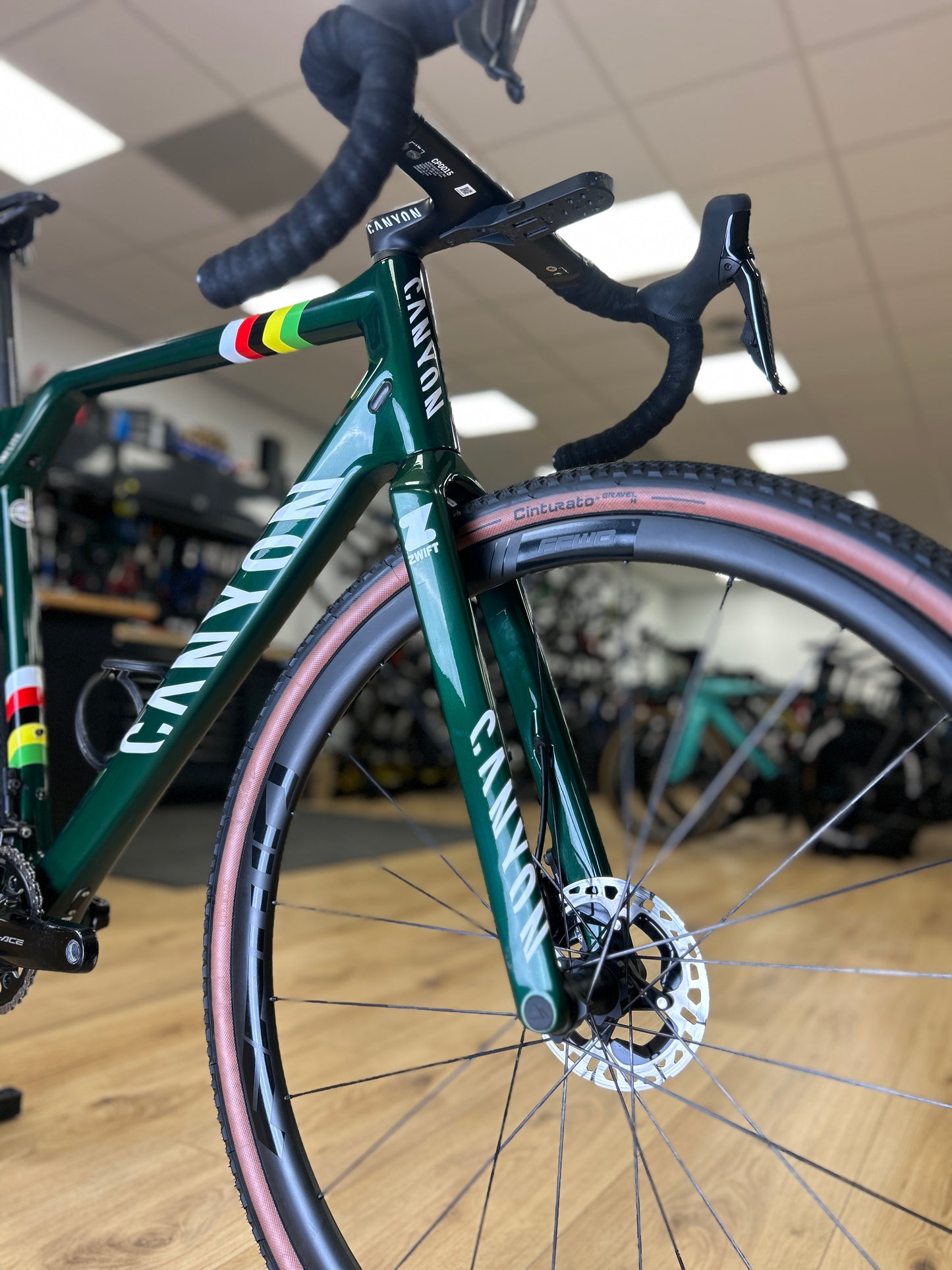Canyon Inflite CFR Dura Ace Di2 Carbon Road Bike