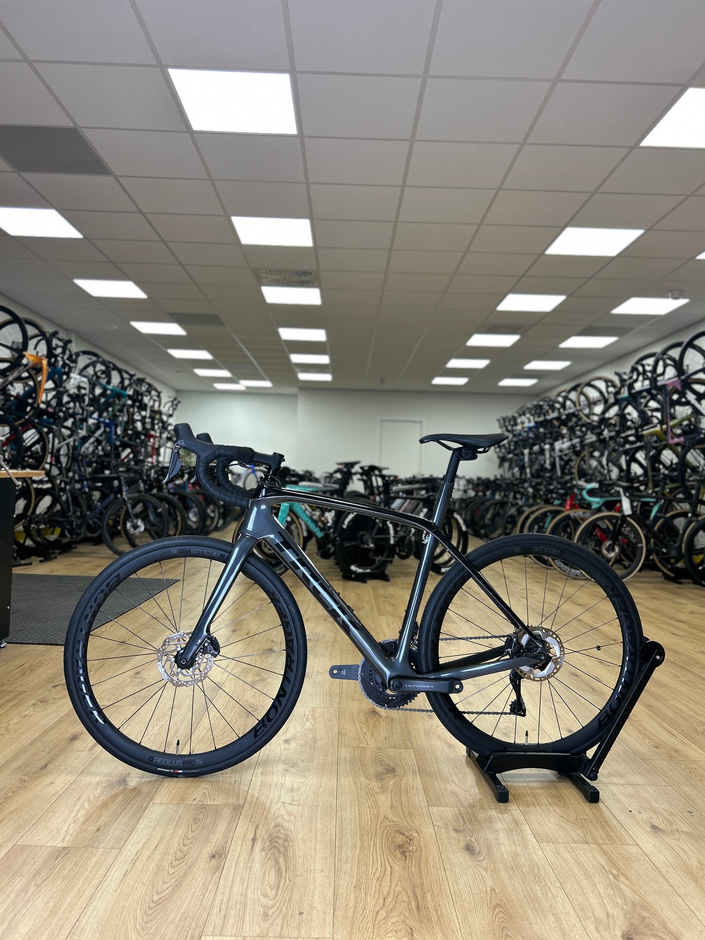 Trek Domane SL7 Di2 Carbon Racefiets