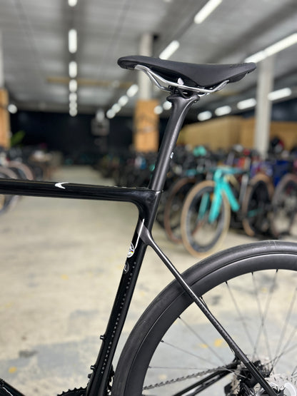 NIEUW Isaac Element Di2 Carbon Racefiets