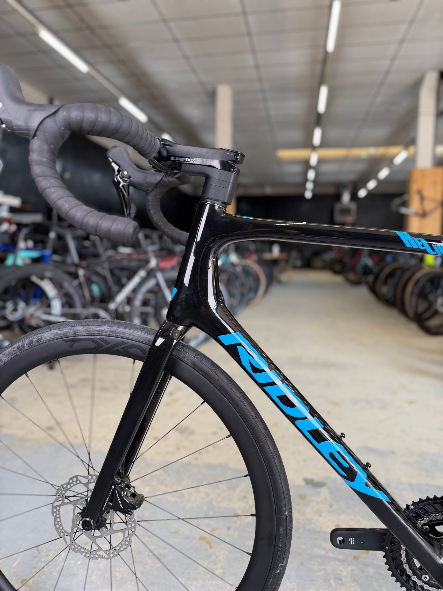 NIEUW Ridley Helium Carbon Racefiets