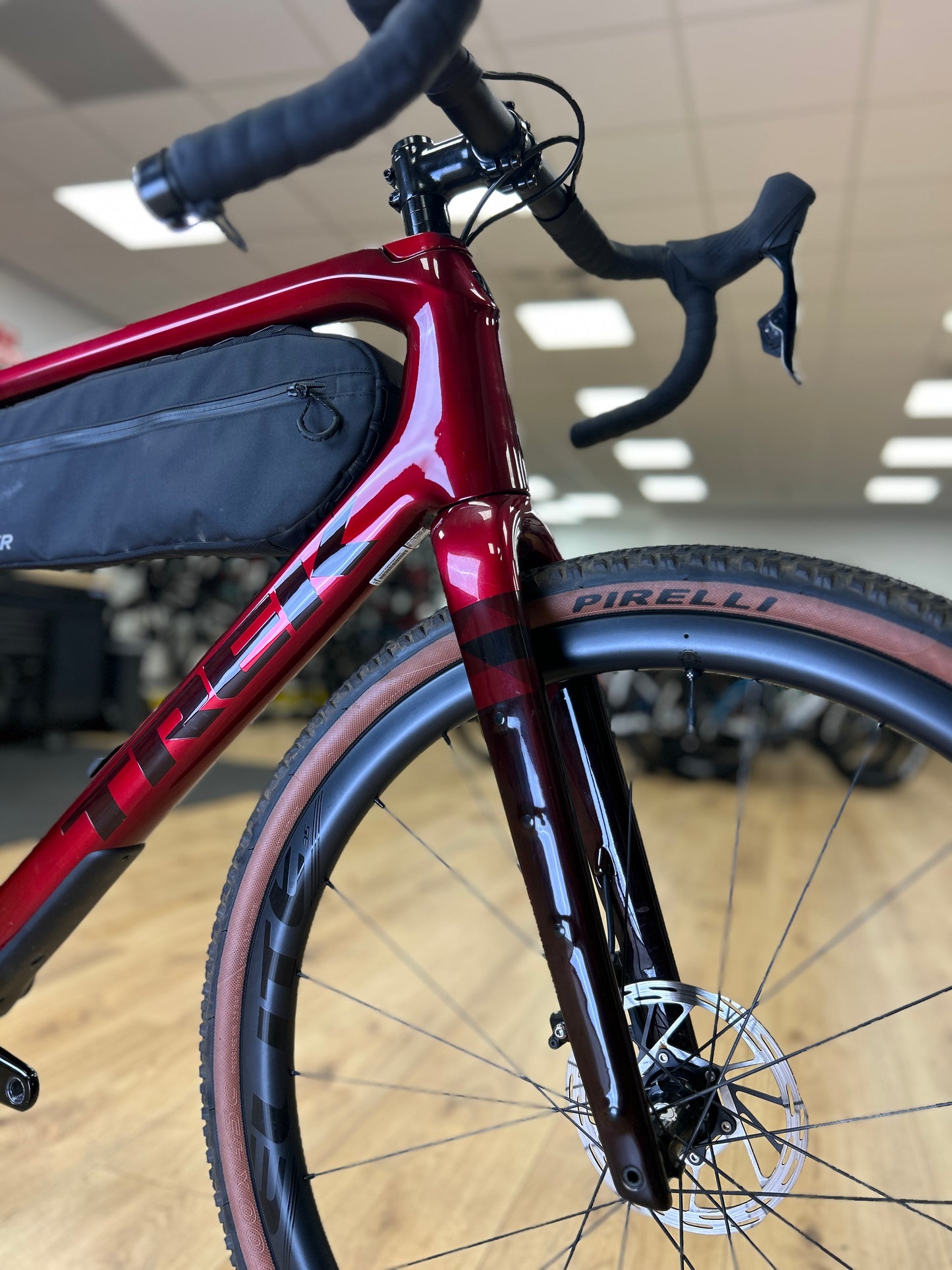 Trek Checkpoint AXS Gravel Fiets