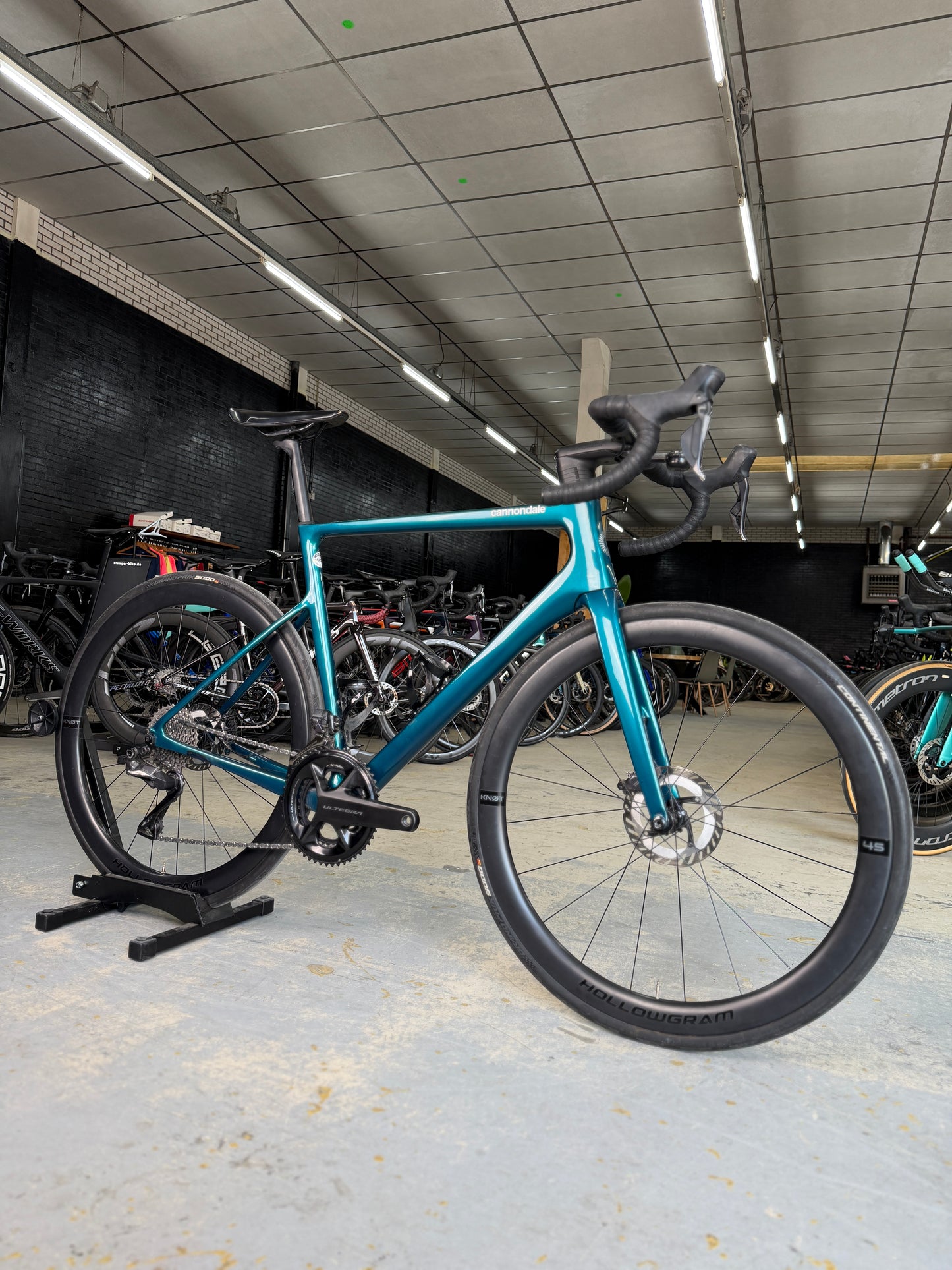 Cannondale SuperSix EVO Hi-MOD Di2 Carbon Racefiets