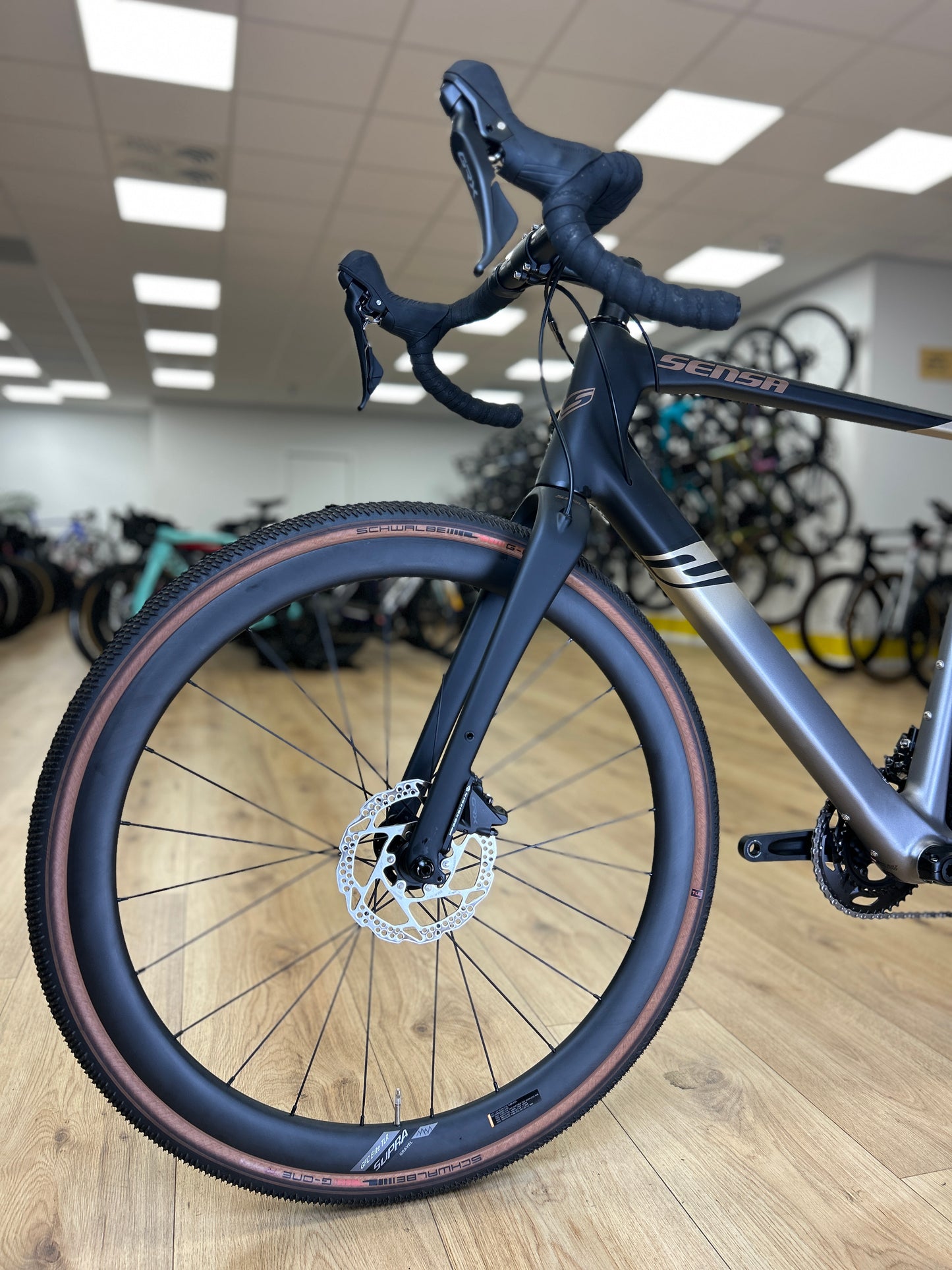 Showroom 0km Sensa Giulia Elite Gravel Fiets