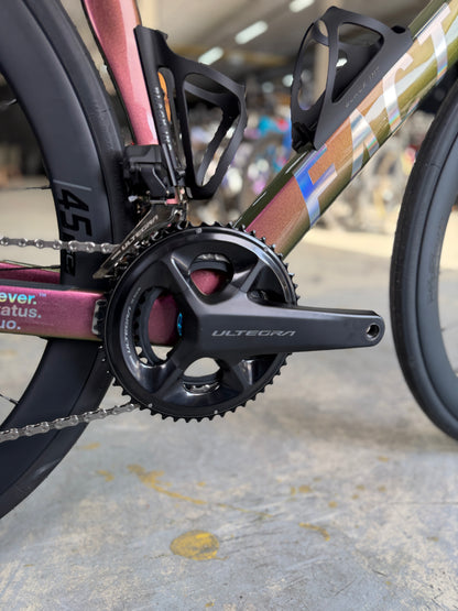 NIEUW Factor Ostro VAM Di2 Carbon Racefiets