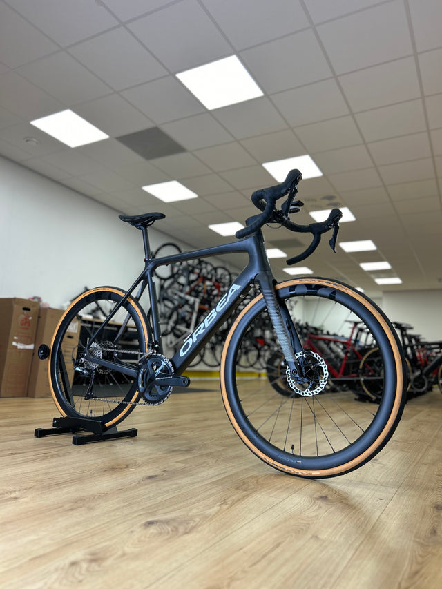 0km Showroom Model Orbea Gain M20 Ultegra Carbon Racefiets