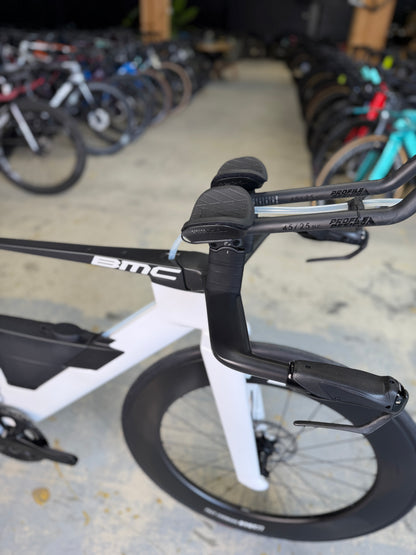 NIEUW BMC Speedmachine 01 Four Di2 Carbon TT