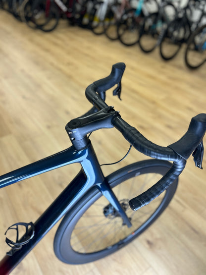 Giant TCR Advanced SL AXS Carbon Road Bike