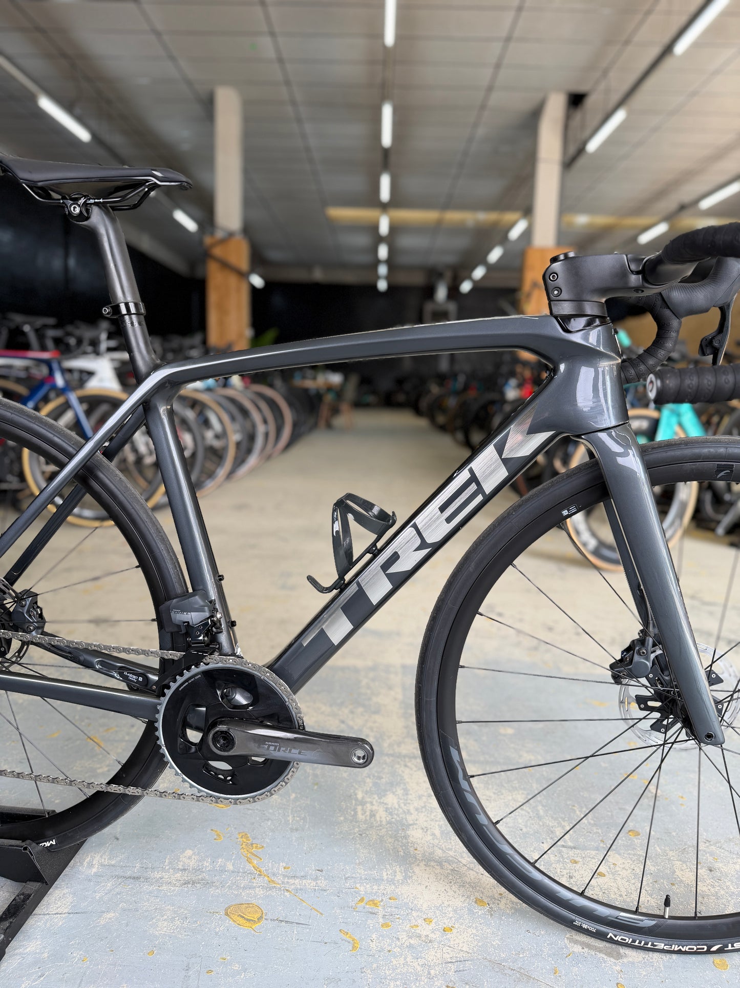 Trek Émonda SL6 AXS Carbon Road Bike