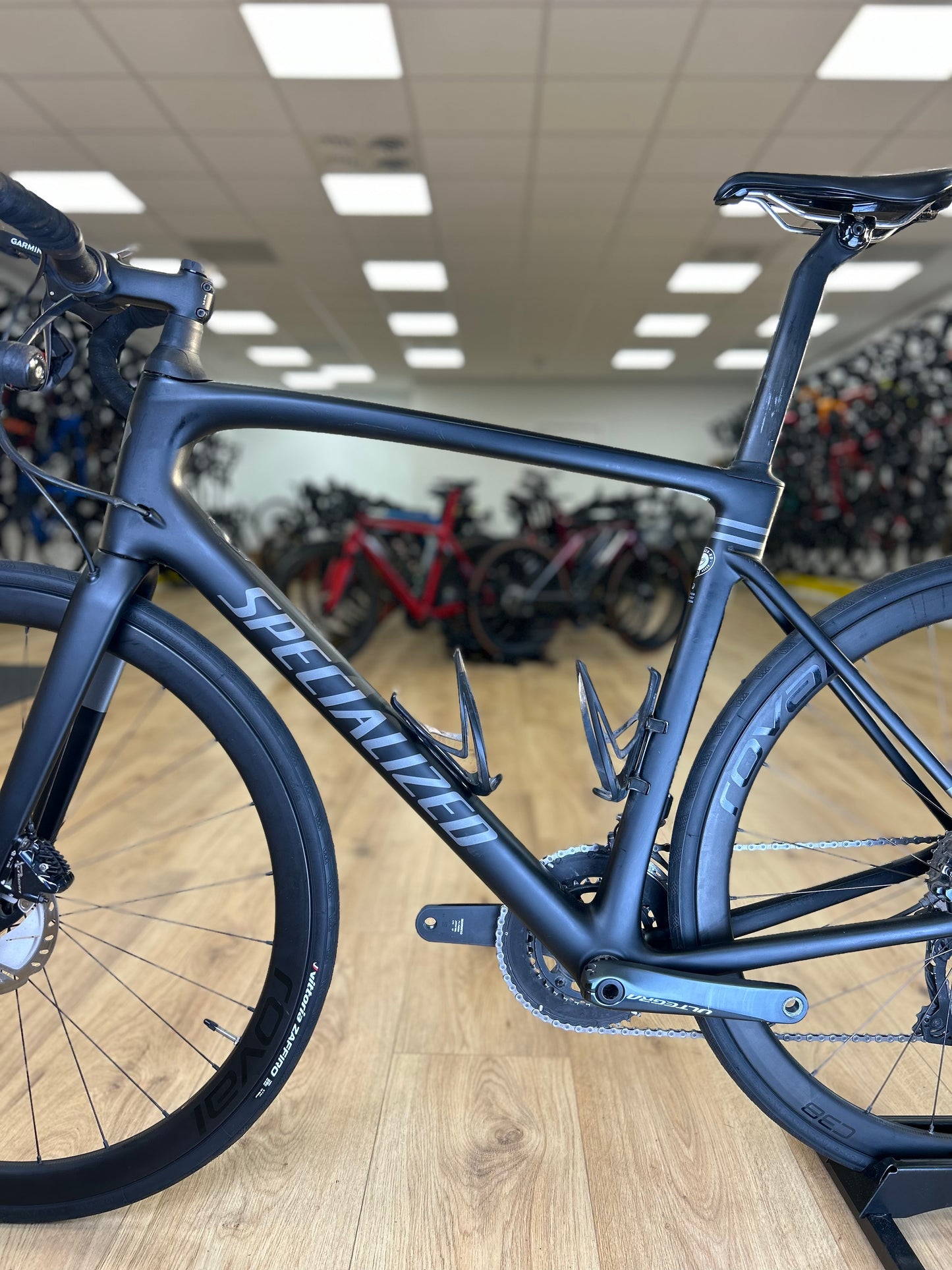 Specialized Roubaix Expert Carbon Di2 Disc Racefiets