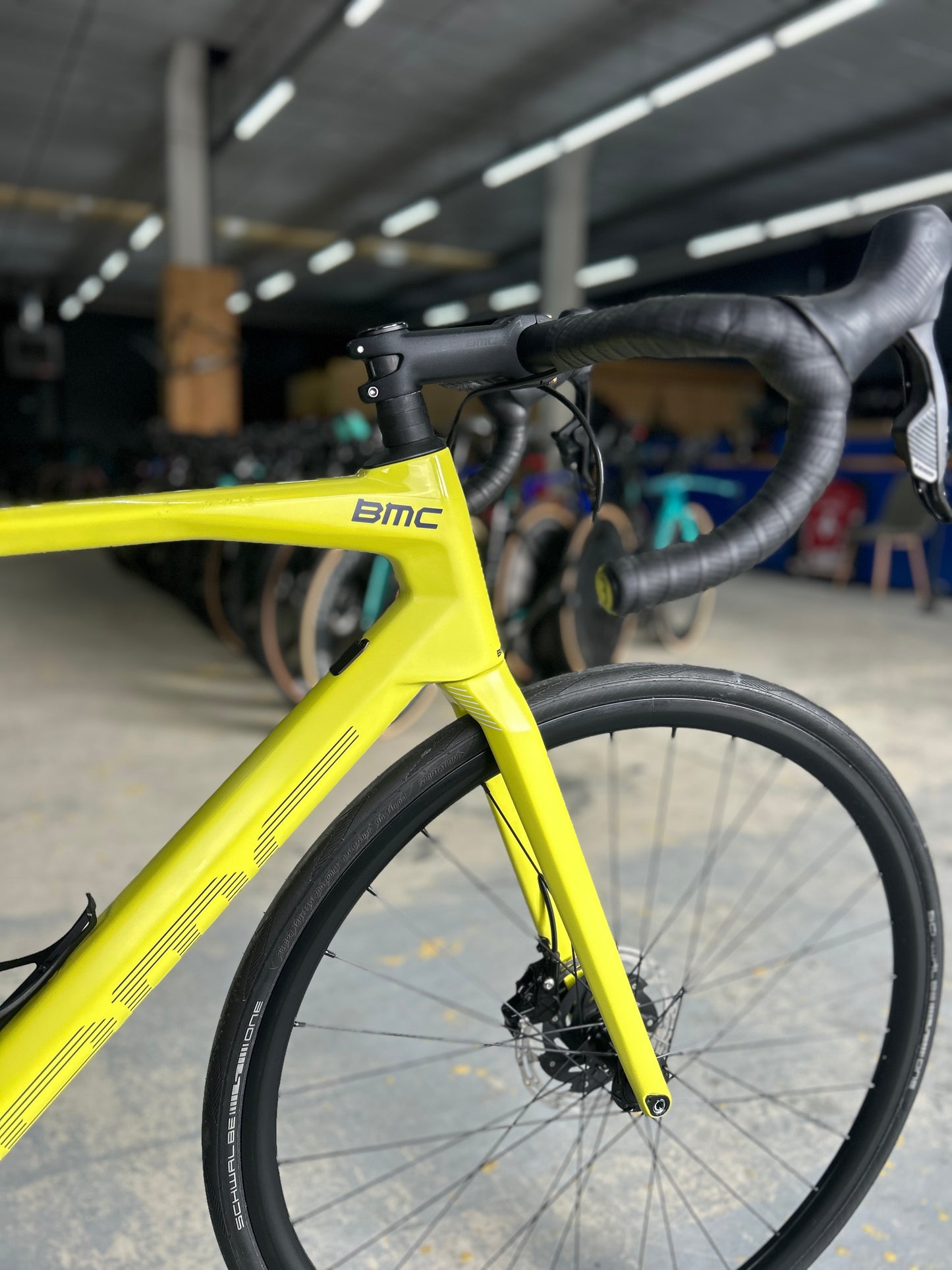 BMC Roadmachine FOUR AXS Carbon Road Bike