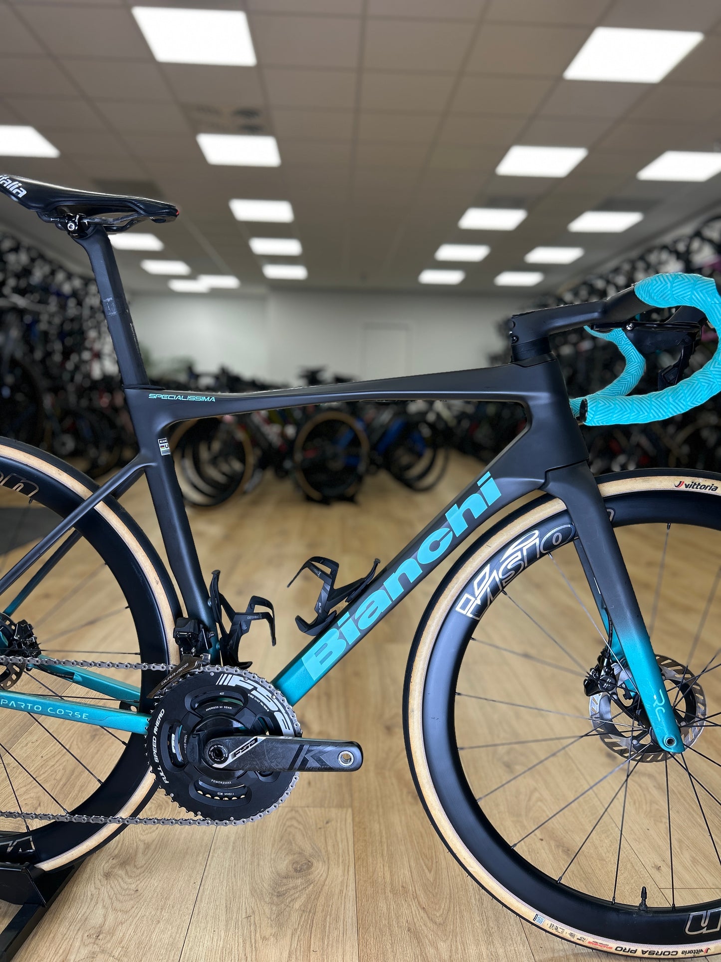 Bianchi Specialissima RC Di2 Dura Ace Carbon Road Bike