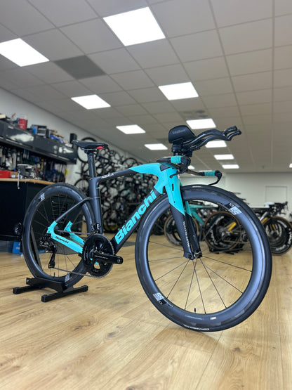 Bianchi Aquila CV Di2 Carbon Road Bike
