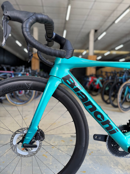 DEMO Bianchi Oltre Comp Di2 Carbon Racefiets