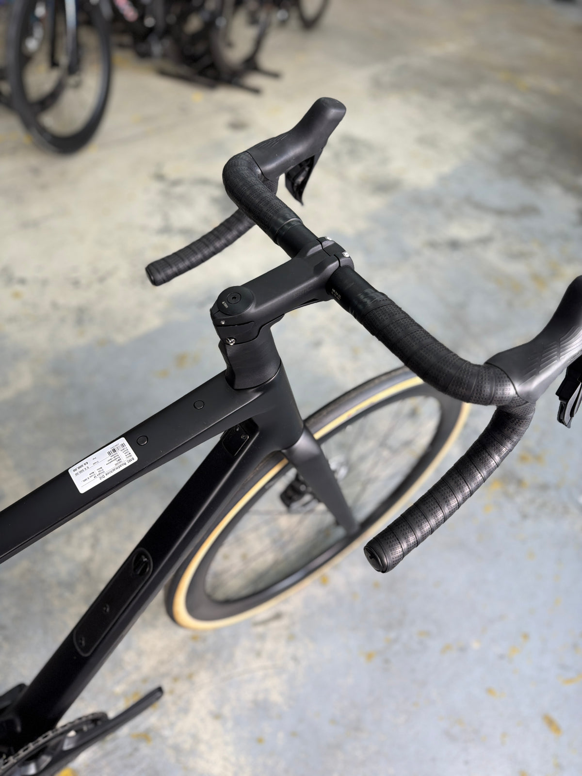 NIEUW BMC Roadmachine Di2 Carbon Racefiets