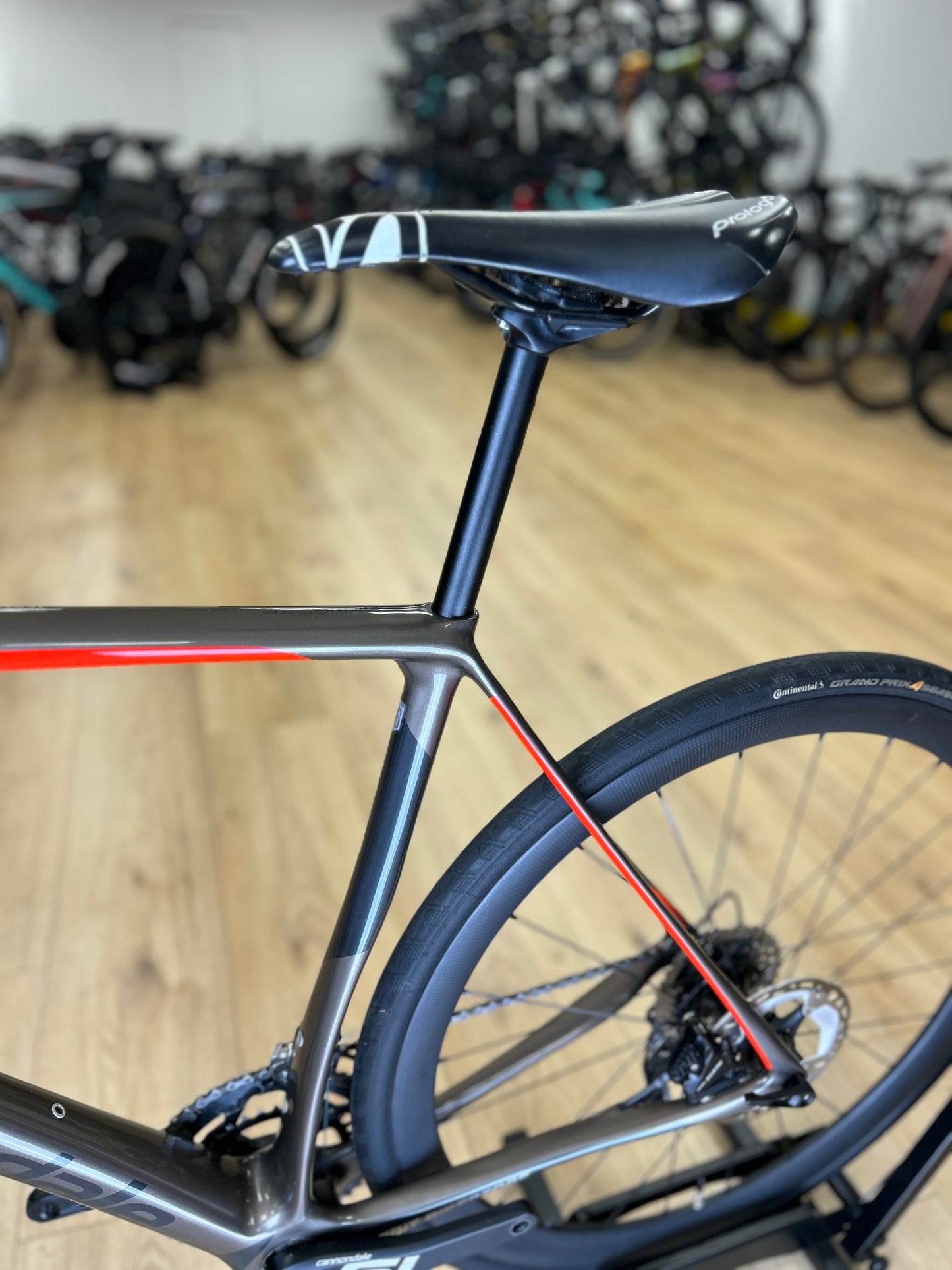 Cannondale Synapse Disc Carbon Road Bike