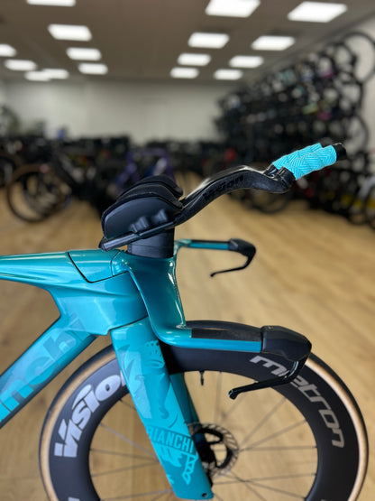 Bianchi Aquila RC Disc Di2 Carbon TT