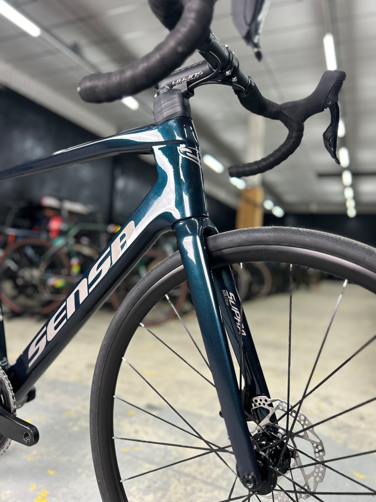 NIEUW Sensa Giulia GF Di2 Carbon Racefiets