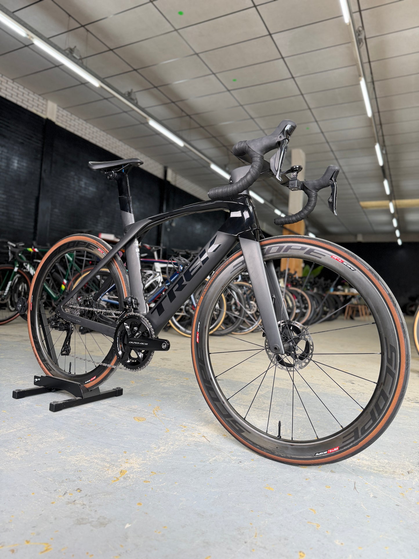 Trek Madone SLR9 Dura Ace Di2 Carbon Racefiets
