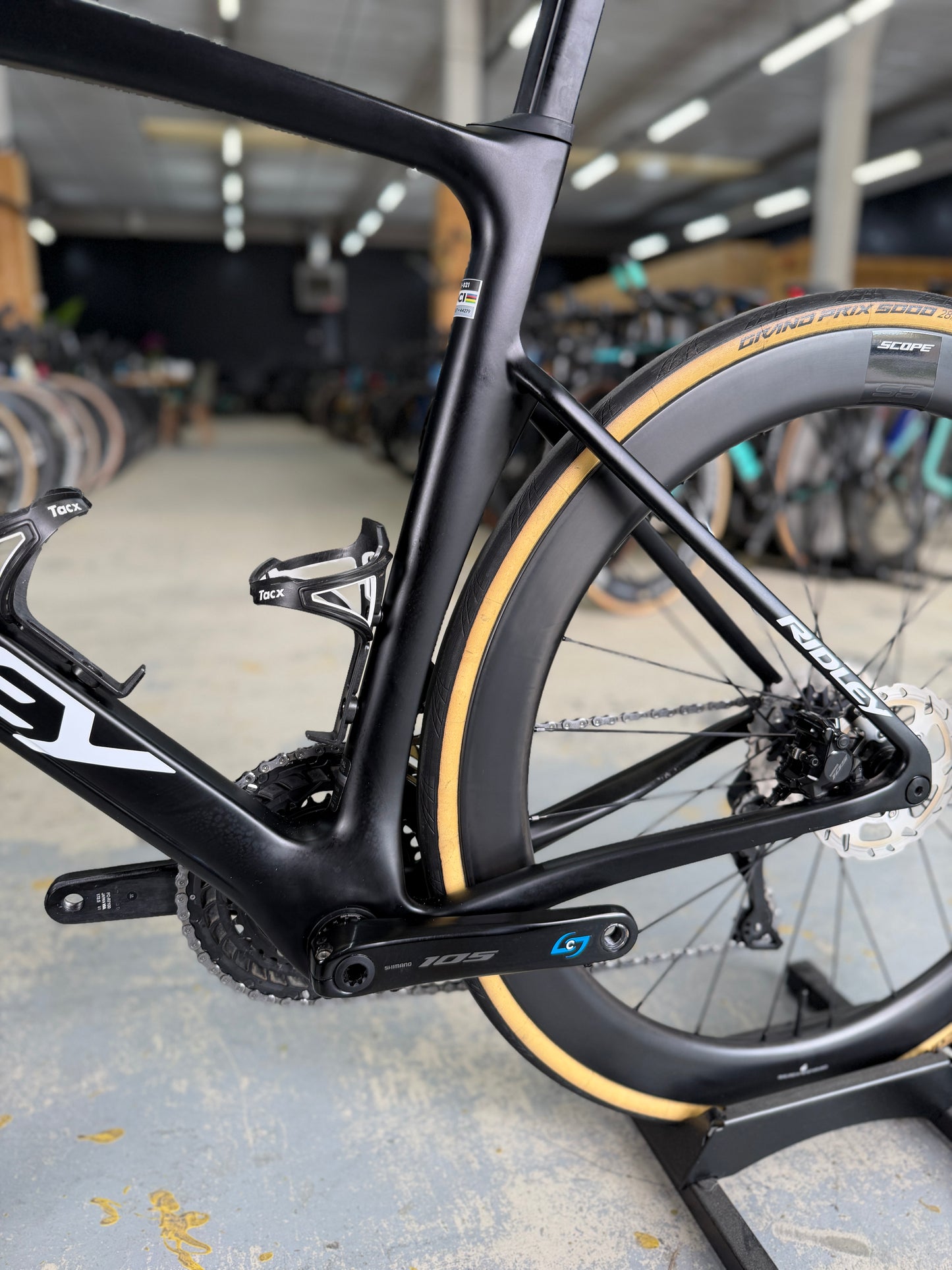 Ridley Noah Di2 Carbon Road Bike