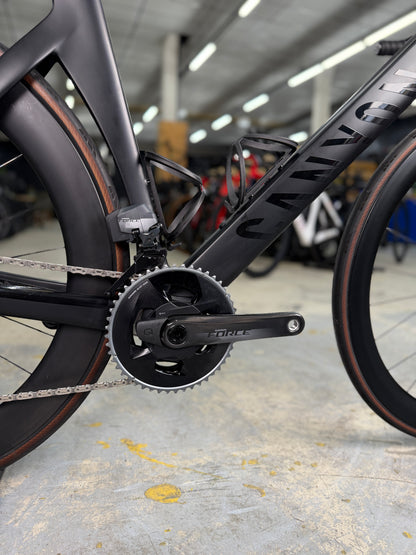 Canyon Aeroad CF SLX AXS Carbon Racefiets