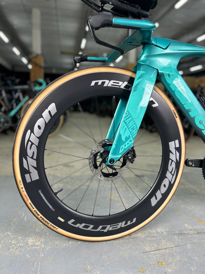 Bianchi Aquila RC Disc Di2 Carbon TT
