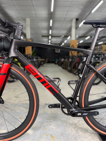 NEW BMC Kaius 01 AXS Gravel Bike