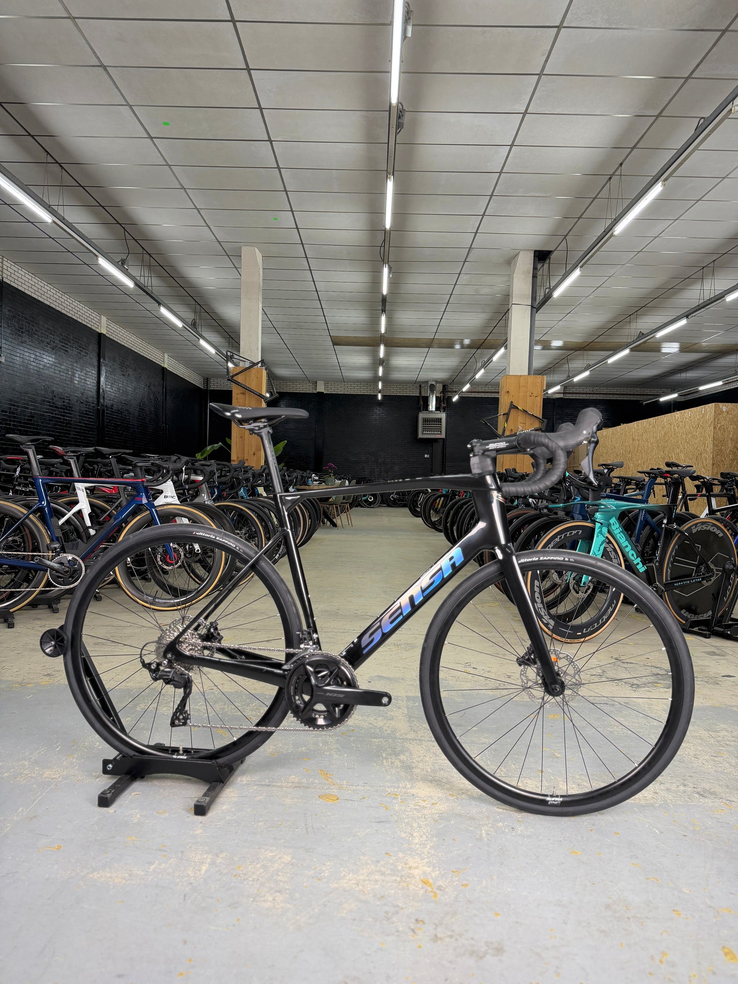 NIEUW Sensa Giulia GF Carbon Racefiets