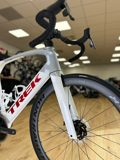 Trek Madone SL7 AXS Carbon Road Bike