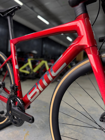 NIEUW BMC Teammachine SLR ONE Di2 Carbon Racefiets