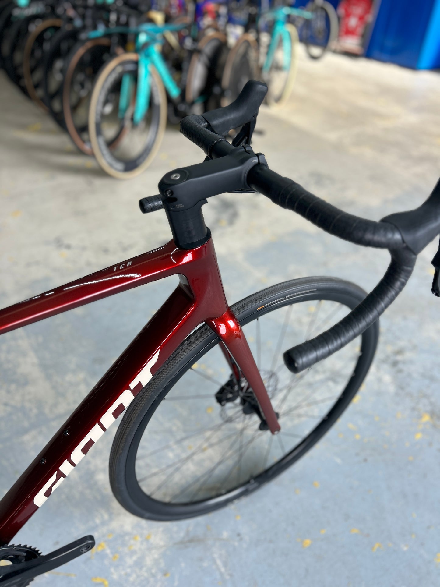 Showroom Model Giant TCR Advanced 1 Di2 Carbon Road Bike