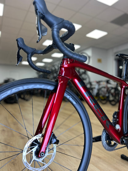 Trek Émonda SL6 AXS Carbon Road Bike