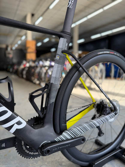 NIEUW Factor Ostro VAM Di2 Carbon Racefiets