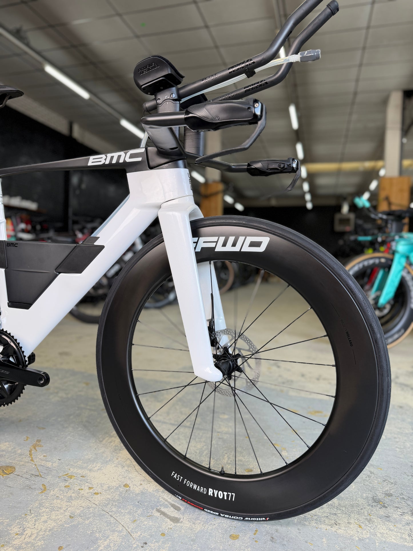 NIEUW BMC Speedmachine 01 Four Di2 Carbon TT