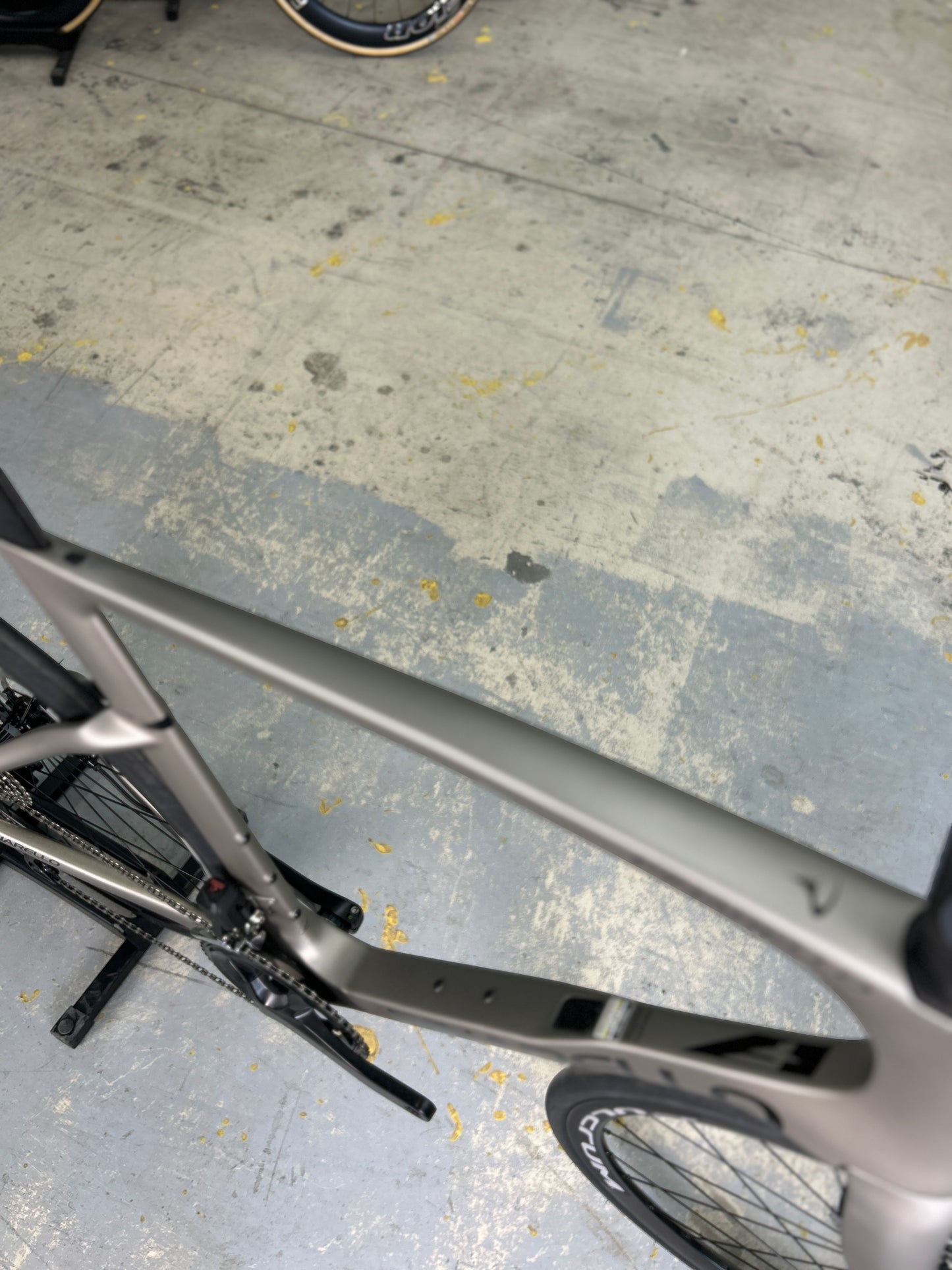 NIEUW Pinarello F5 Di2 Carbon Racefiets