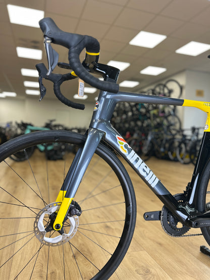 0km Showroom Model Cinelli Pressure Di2 Carbon Racefiets