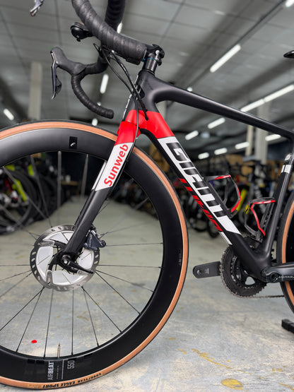 Giant Defy SL Di2 Carbon Road Bike