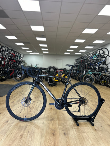 0km Showroom Model Felt FR Advanced Di2 Carbon Road Bike