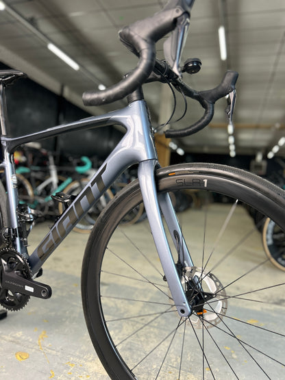 Giant Defy Advanced Pro 1 Di2 Carbon Racefiets