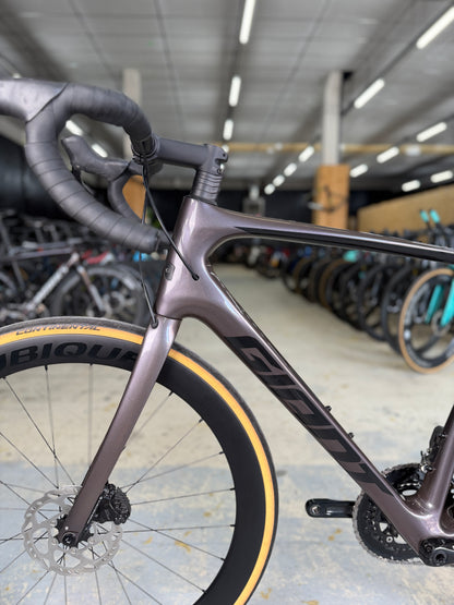 Giant Defy Advanced 1 Di2 Carbon Racefiets