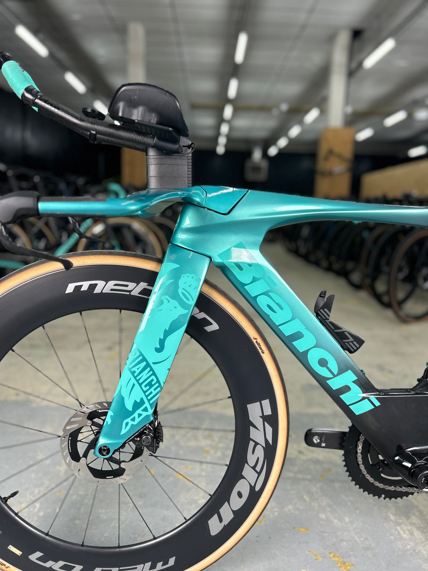 Bianchi Aquila RC Disc Di2 Carbon TT
