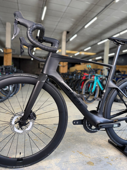 NIEUW BMC TeamMachine R01 Di2 Carbon Racefiets