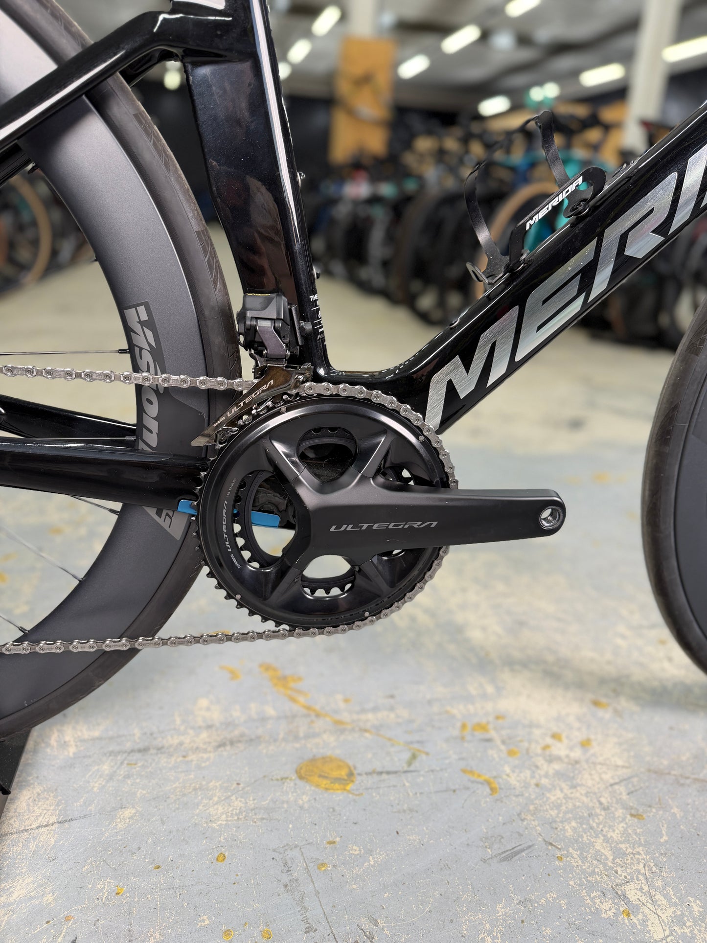 DEMO Merida Time Warp Tri Limited Di2 Carbon Racefiets