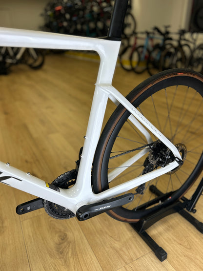 Isaac Boson Di2 Carbon Racefiets