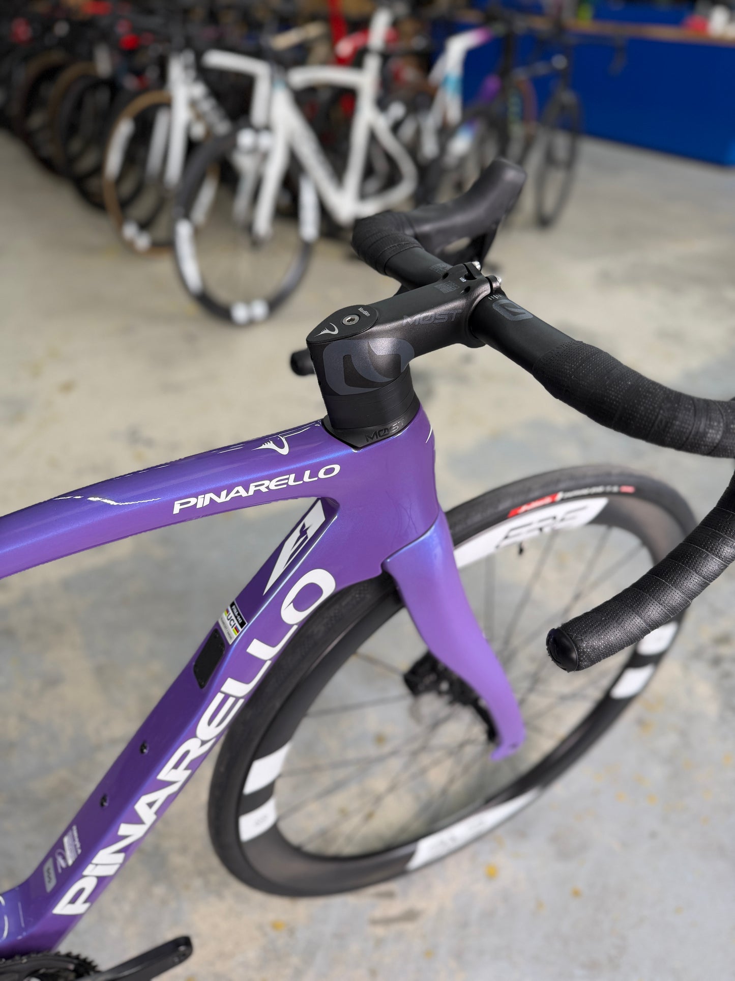 DEMO Pinarello F5 Di2 Carbon Road Bike